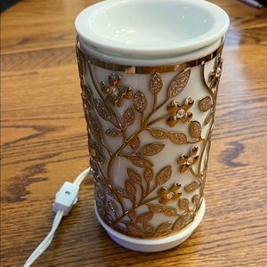 White Barn Fragrance Melt Warmer Gold White Glitter Floral Electric Wax Lamp